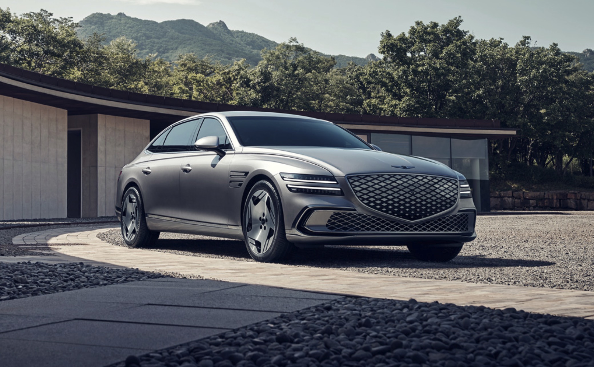 genesis g80 electric vehicle driving range